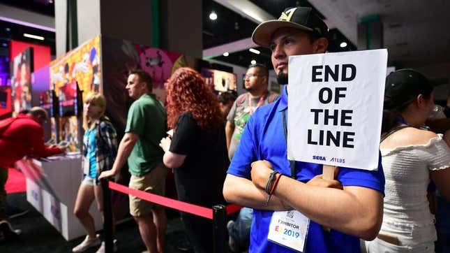 A staffer working at E3 2019, the last year the show was held with crowds