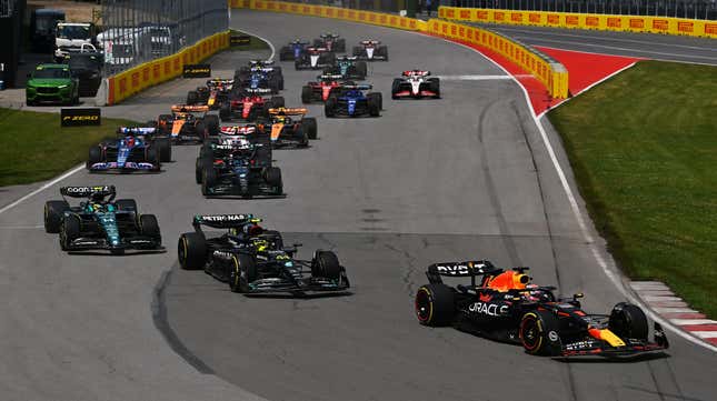 The start of the 2023 Canadian Grand Prix at Circuit Gilles Villeneuve