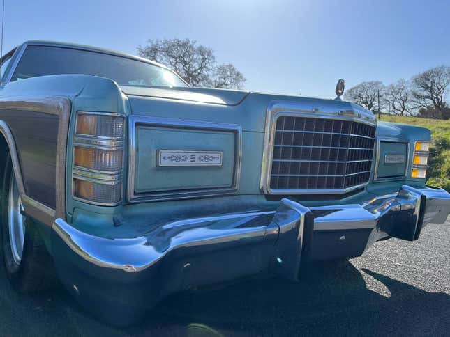 Image for article titled At $9,500, Is This 1978 Ford Country Squire A Square Deal?