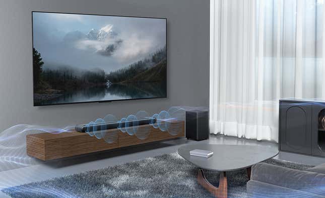 Imagen para el artículo titulado Los nuevos televisores TCL para 2023 vienen con cifras de vértigo: hasta 2000 Nits, 144Hz nativos y 896 miniLED