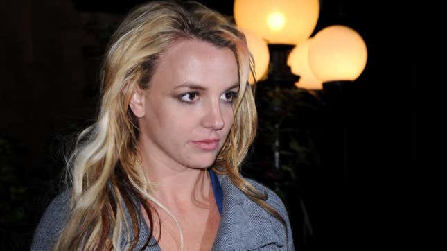 Image for article titled Britney Spears Says Fans Took Things &#39;Too Far&#39;: &#39;Respect My Privacy Moving Forward&#39;