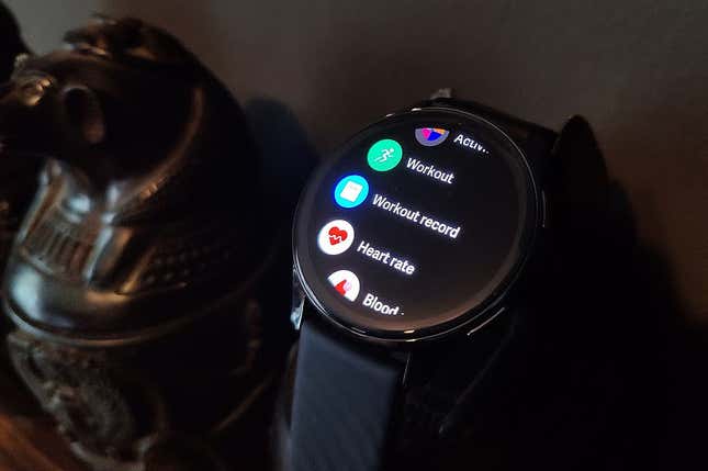 Imagen para el artículo titulado El OnePlus Watch es una versión refinada del Huawei Watch GT2 al que solo le falta pulir algo su software
