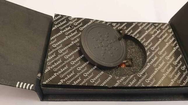 Países Bajos prohíbe los colgantes “anti-5G” porque están fabricados con material radiactivo