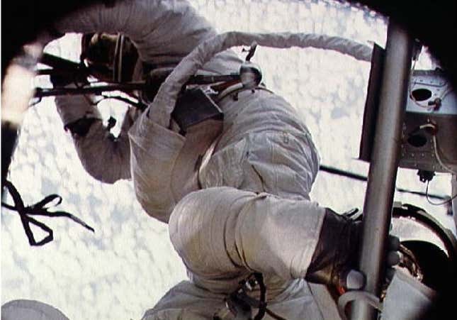Skylab 2 crew members Joseph Kerwin (left) and Charles Conrad (right) during the 1973 EVA that freed a jammed solar array.