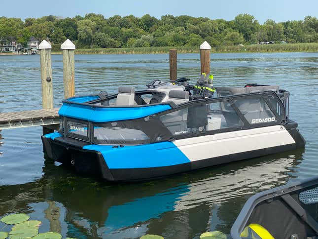Image for article titled Every Vehicle Should Be Built Like The Weird Sea-Doo Switch