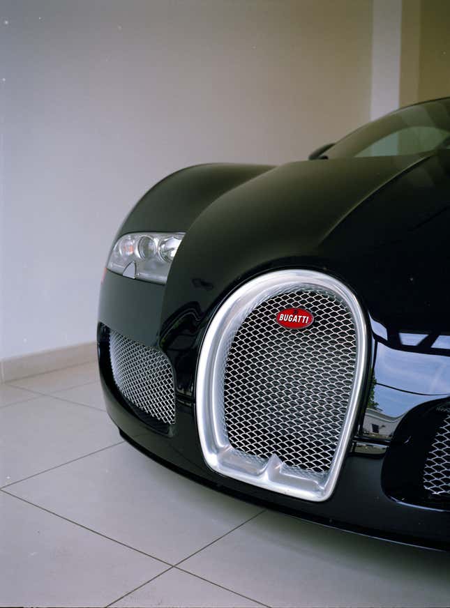 Image for article titled There's Something About The Bugatti Veyron