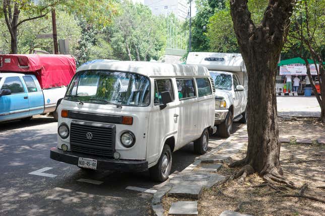 Image for article titled Carspotting In Mexico City, The Small Car Capital Of The West