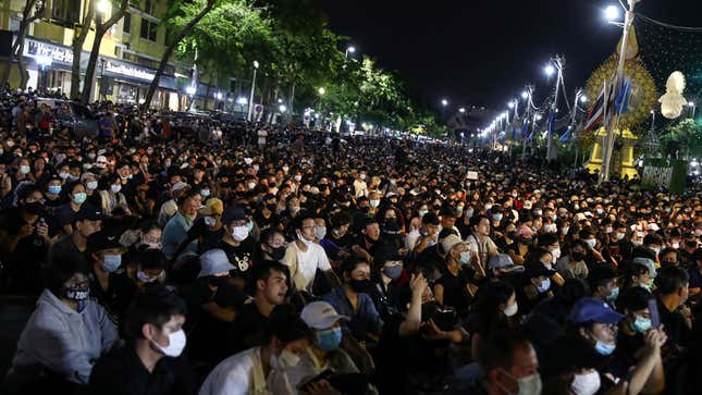 Image for article titled Daily Brief:タイで激化「前代未聞」のプロテスト