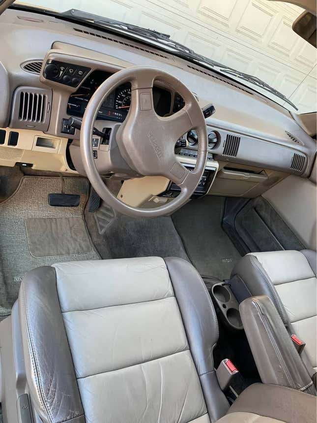 Image for article titled At $4,500, Is This 1992 Mazda MPV a True MVP?