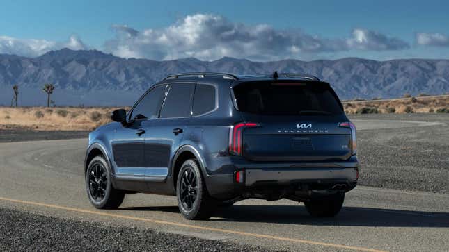 Image for article titled 2023 Kia Telluride Gets More Expensive Just To Go Off-Roading