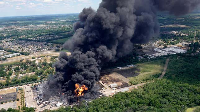 Image for article titled Massive Fire At Grease Plant Sends Smoke For Miles And Might Burn For Days
