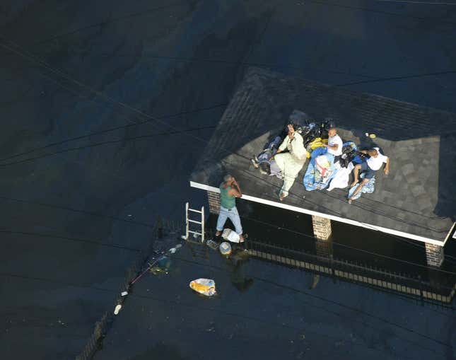 Image for article titled The destruction wrought by Hurricane Katrina, seen from the air