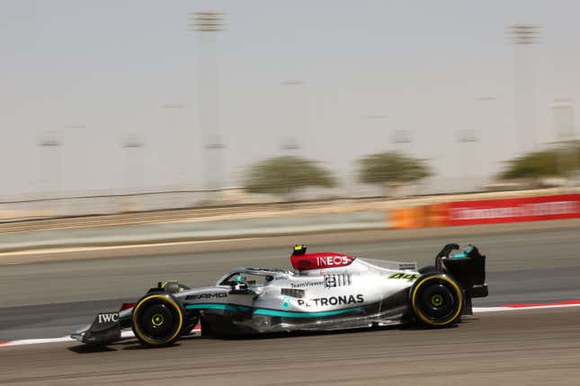 Image for article titled Mercedes Is Already Exploiting The Gray Areas In Formula One's New Technical Regulations