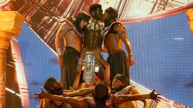  Lil Nas X performs onstage at the BET Awards 2021 at Microsoft Theater on June 27, 2021 in Los Angeles, Calif.