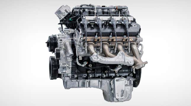 The 2023 Ford Super Duty’s new 6.8-liter V8 gas engine.