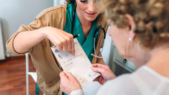 Google quiere que Google Lens sea capaz de interpretar las recetas escritas por médicos