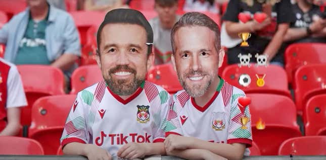 Image for article titled Ryan Reynolds and Rob McElhenney are really nice guys and if you don’t believe it just ask them