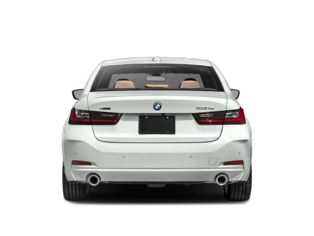BMW 3 Series / 330e Plug-In Hybrid 2023. Rear (full)