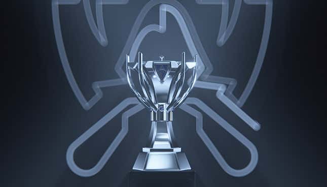 Imagen para el artículo titulado La nueva copa del mundial de League of Legends está hecha por un fabricante de joyas