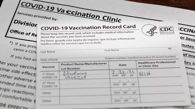 Image for article titled How Many COVID Vaccine Shots Do You Need If You&#39;re Immunocompromised?