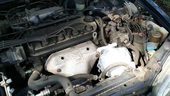 Image for article titled How to Clean Your Dirty Engine Bay Without Breaking Your Car