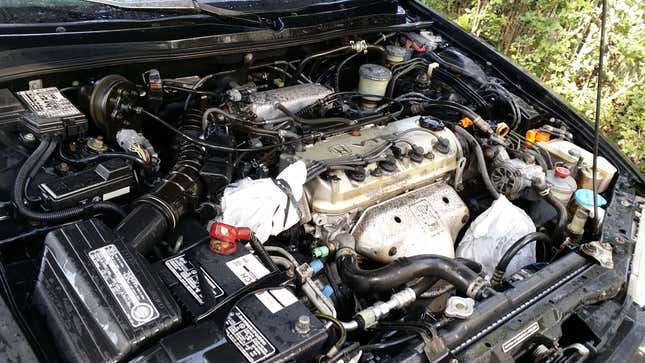 Image for article titled How to Clean Your Dirty Engine Bay Without Breaking Your Car