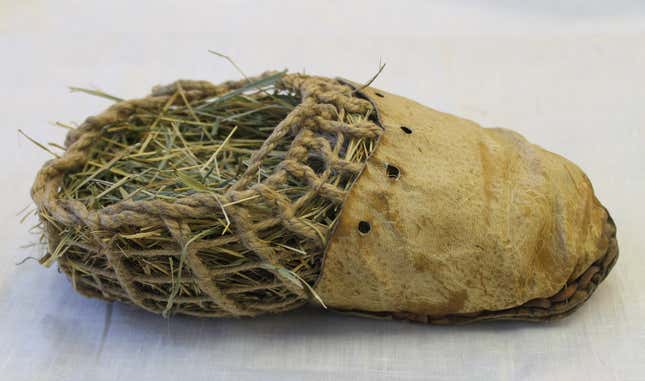Image for article titled Here Are Some Essential Survival Skills We've Lost From Our Ancient Ancestors