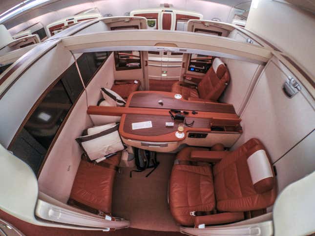 Image for article titled What it’s like to fly the $23,000 Singapore Airlines Suites class