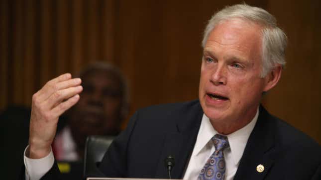 Image for article titled Sen. Ron Johnson Wants People to Look at Fetuses in Jars Before Voting on Abortion
