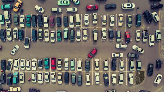 Image for article titled 16 Unbreakable Rules of Parking Lot Etiquette, According to Lifehacker Readers
