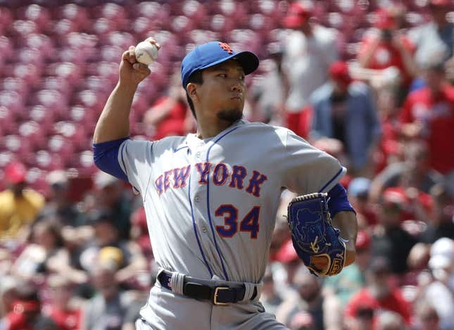 May 11, 2023; Cincinnati, Ohio, USA; New York Mets starting pitcher Kodai Senga (34) throws against the Cincinnati Reds during the first inning at Great American Ball Park.