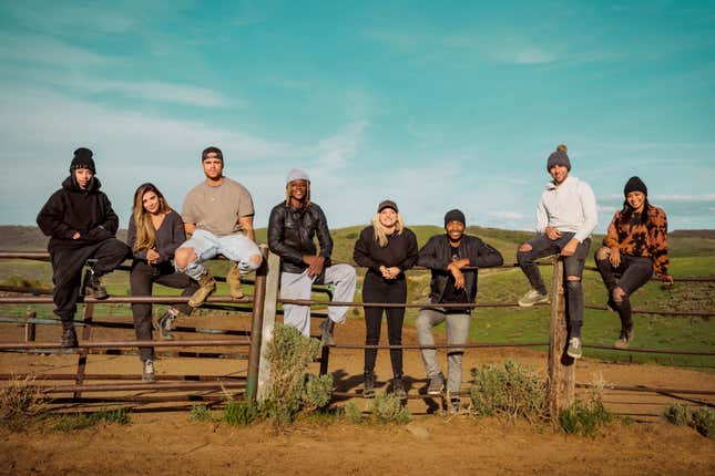 The cast of Relatively Famous: Ranch Rules.