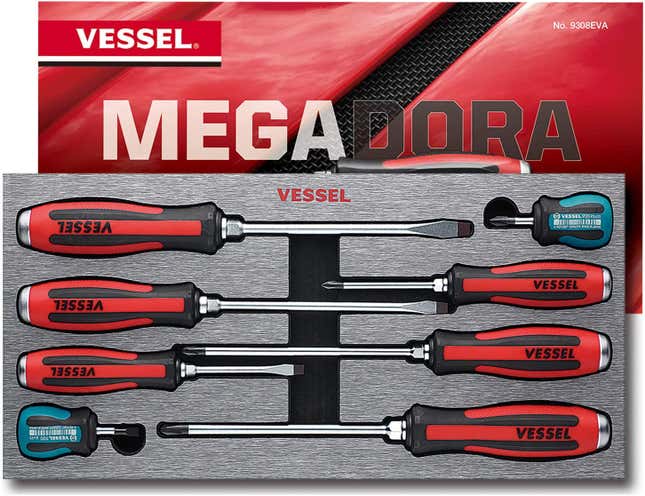 A set of Vessel brand JIS and flat screwdrivers