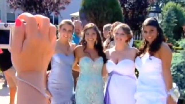 Extreme Jersey Prom So Totally Ruined By No-Show Party Bus