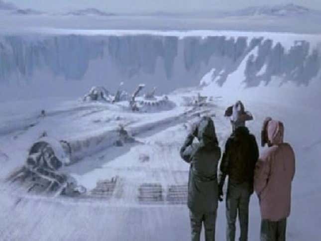All the John Carpenter Easter Eggs in <em>The Thing</em> prequel