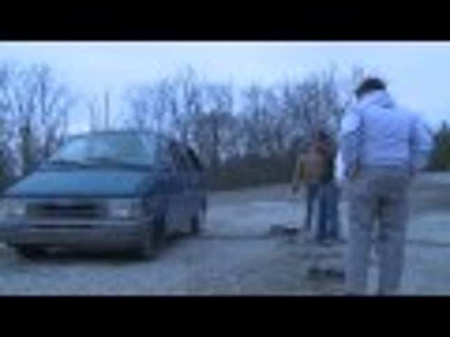 This Is What Happens When You Teach A $300 Ford Aerostar To Fly
