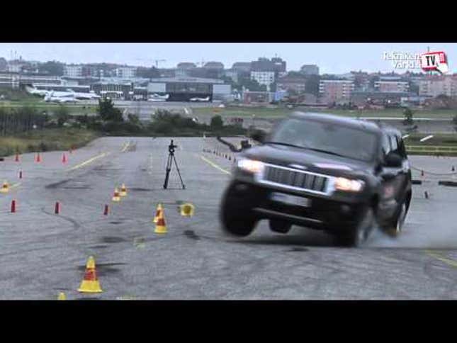 Jeep Grand Cherokee Fails Evasive Maneuver Test, Again