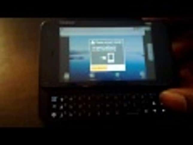 Watch a Nokia N900 Dual-Boot Maemo and Android