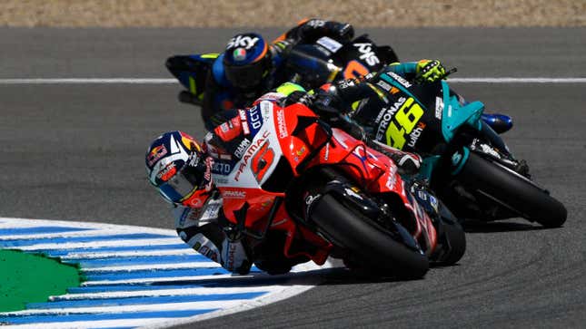 Image for article titled MotoGP Brakes Have To Cope With 2Gs Of Deceleration Forces