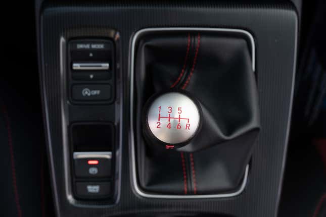 Image for article titled The 2022 Honda Civic Si: A Good Compromise Leaves Everyone Happy