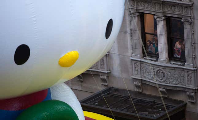 Image for article titled Daily Brief:ハローキティ、株で大もうけ