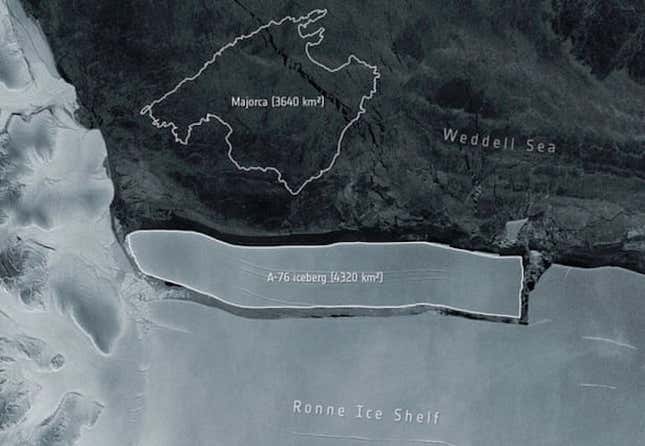 Una imagen de la Agencia Espacial Europea que muestra el iceberg y cómo se compara en tamaño con Mallorca