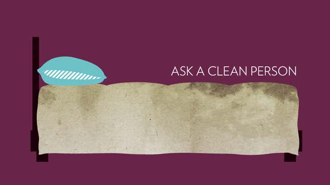 Salvaging An Impossibly Dingy Comforter—It Can Be Done!