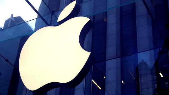 FILE PHOTO: The Apple Inc. logo is seen hanging at the entrance to the Apple store on 5th Avenue in Manhattan, New York, U.S., October 16, 2019. REUTERS/Mike Segar/File Photo