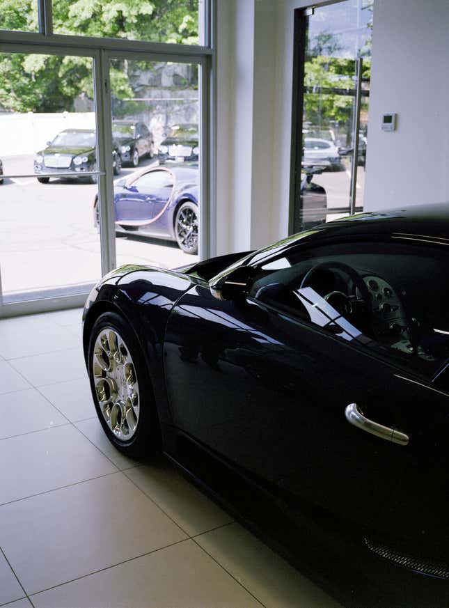 Image for article titled There's Something About The Bugatti Veyron