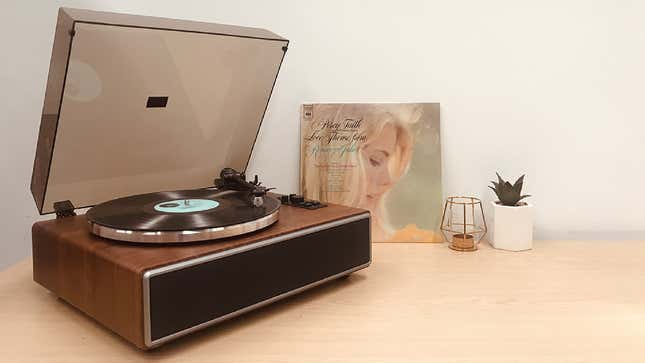 Image for article titled This Turntable With Bluetooth Speakers Is $250 Right Now