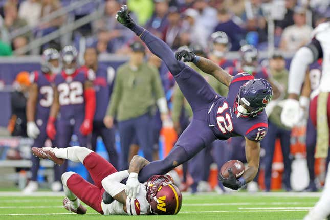 Image for article titled Week 11 NFL Powerless Ranking: The champ is here!