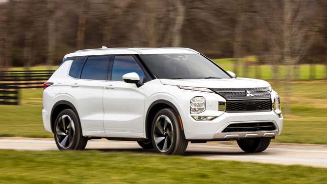 Image for article titled Mitsubishi Really Hopes The Outlander PHEV Reminds You Of Back When It Made Cooler Cars