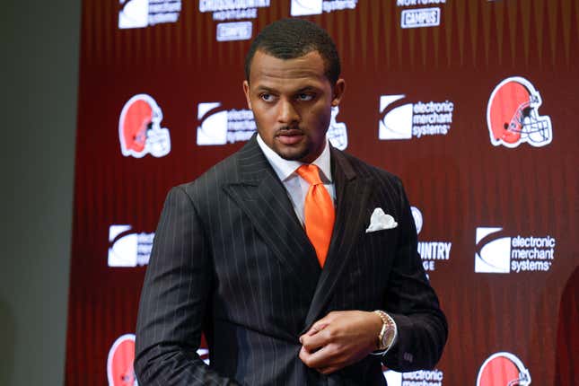 Cleveland Browns new quarterback Deshaun Watson enters a news conference at the NFL football team’s training facility, on March 25, 2022, in Berea, Ohio. 