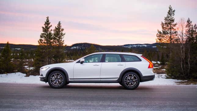 Image for article titled Every Automaker Should Follow Volvo&#39;s Lead When It Comes To Used Car Listings